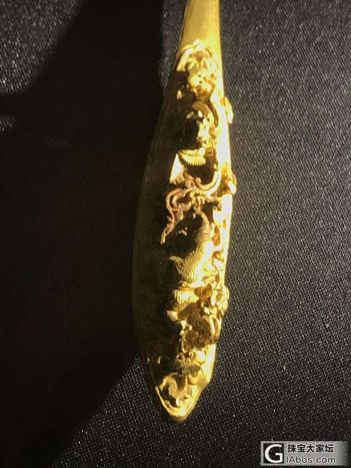 今天展馆免费家门口好多年没有去了。超美的_古董首饰展会金