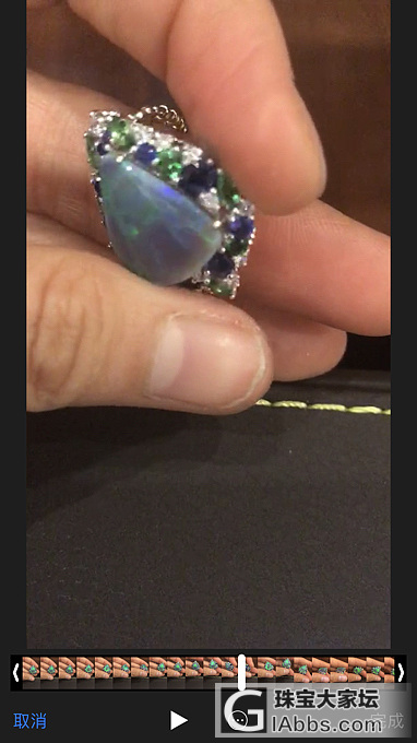深色绿色片彩欧泊吊坠_欧泊镶嵌