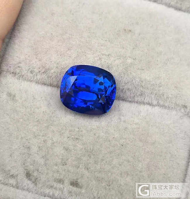 高品级缅甸货收藏珍品，6.99ct ，无烧皇家蓝。玻璃体，肉眼全干净，切工周正，..._刻面宝石蓝宝石