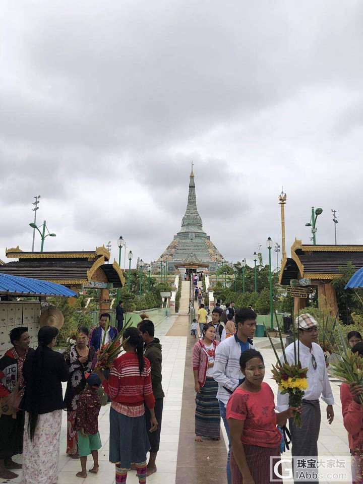 2017图文直播我在缅甸看公盘_集散地缅甸翡翠