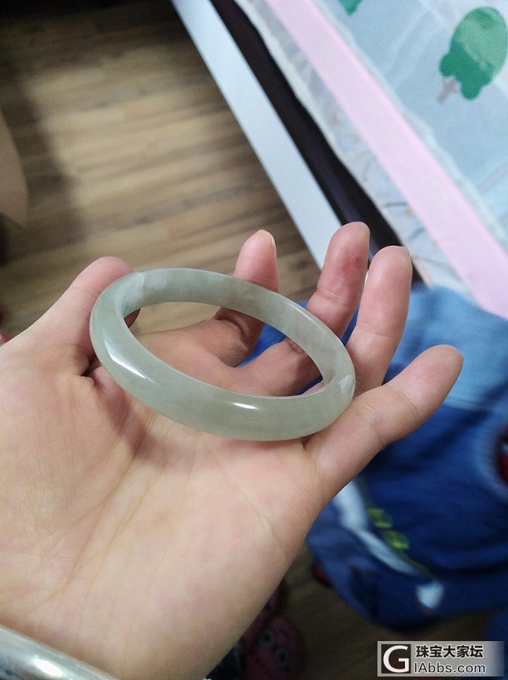 碰裂了_破损翡翠
