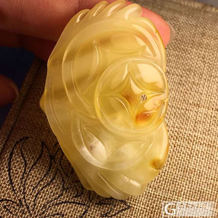 发下自己玩的石头_半成品打磨蜜蜡