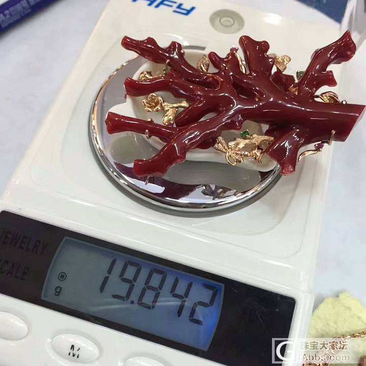 阿卡赤血珊瑚胸针吊坠两用款_吊坠胸饰珊瑚