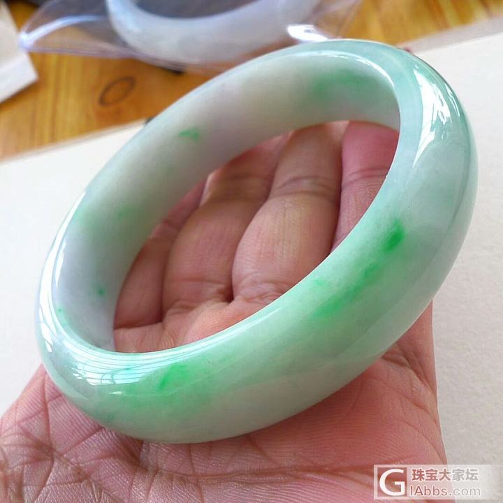 飘绿手镯_手镯翡翠