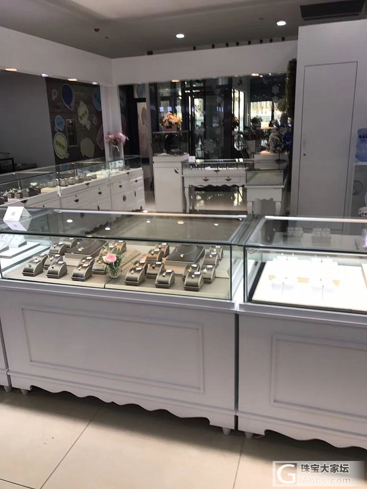 来发一款我们家的产品_吊坠珍珠