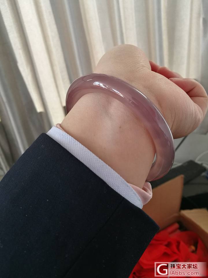 多变的紫玉髓_手镯玉髓