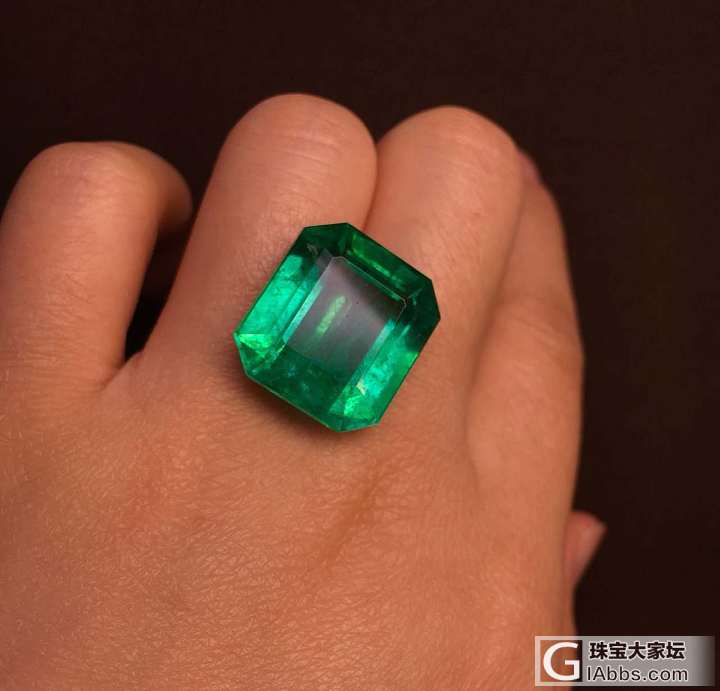 22.39克拉，祖母绿_刻面宝石祖母绿