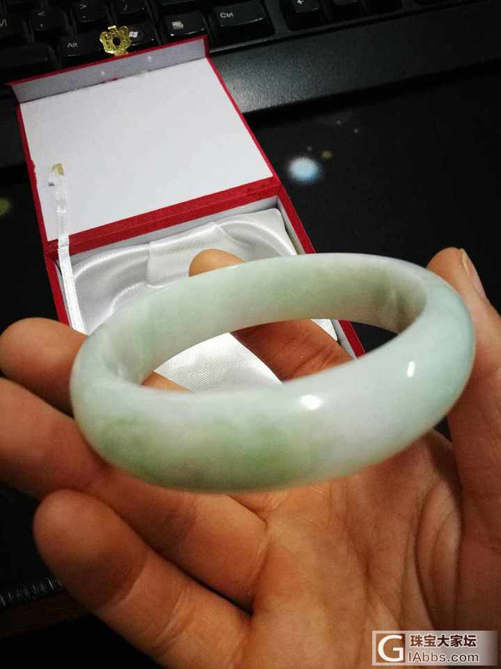 吃药了_手镯翡翠