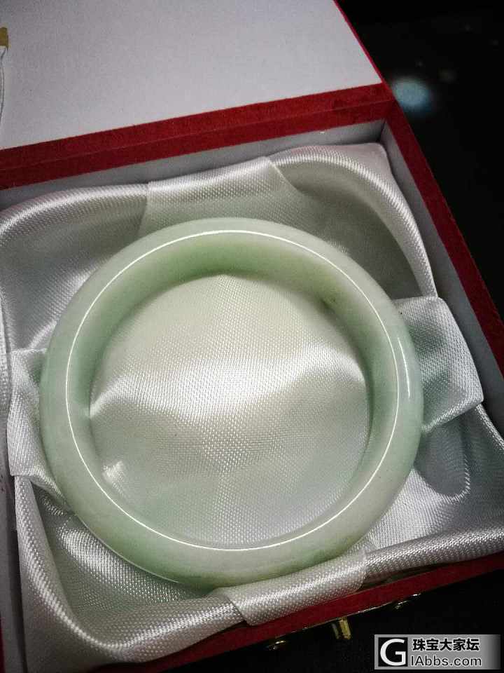 吃药了_手镯翡翠