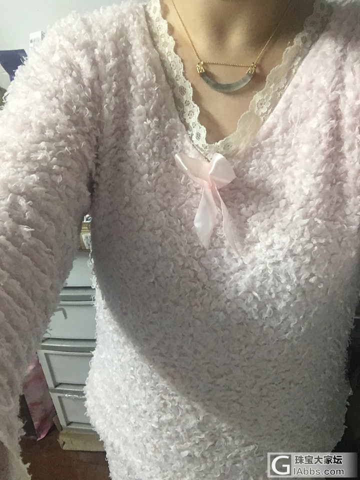断情挂脖子还是戴手上好_搭配翡翠