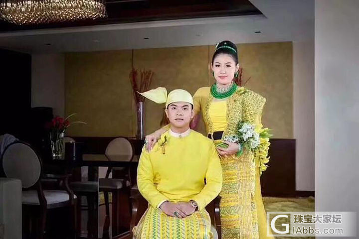 缅甸土豪嫁女：全身翡翠价值5亿，伴娘每人一条满绿项链_翡翠