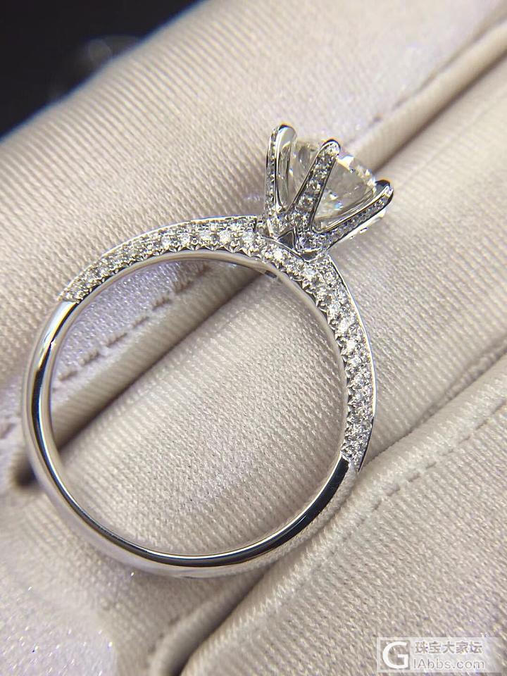 1.5克拉蒂芙尼满钻戒指,I色,VS1