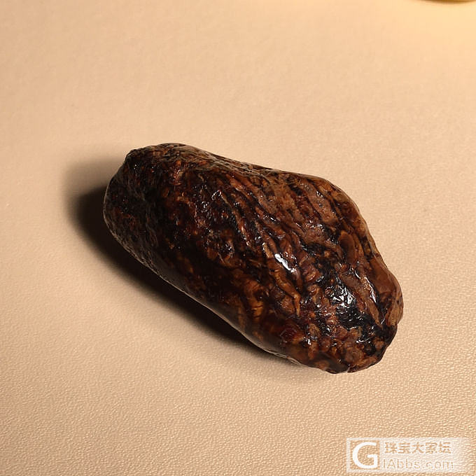 黑金花蜡_琥珀蜜蜡