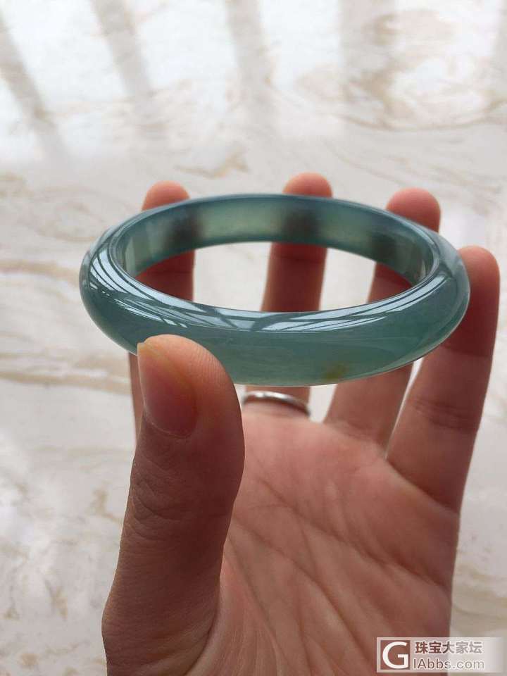 晒一条给妈妈买的镯子_手镯翡翠