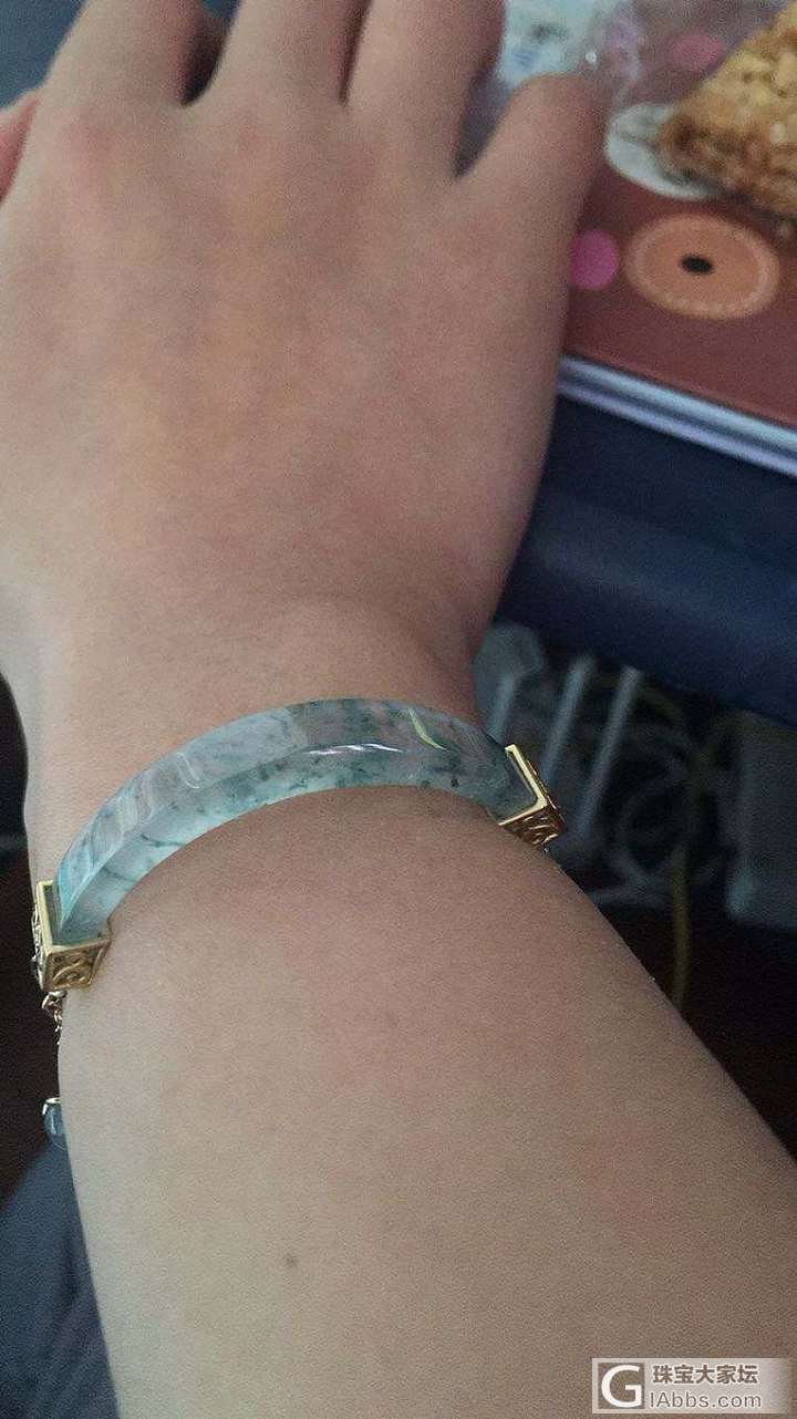 我的图拍的好渣啊…_手链翡翠