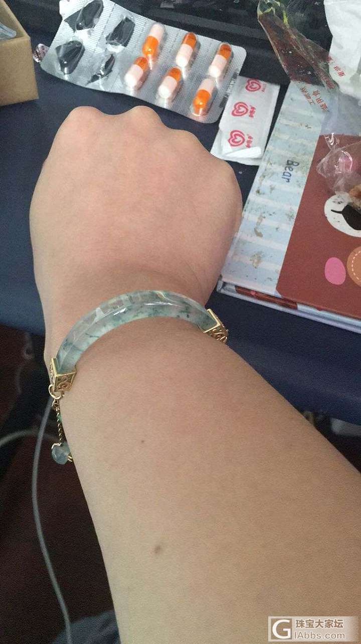 我的图拍的好渣啊…_手链翡翠