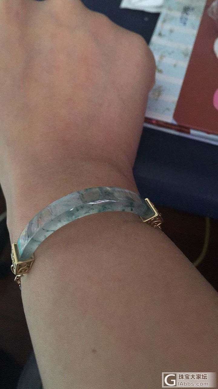 我的图拍的好渣啊…_手链翡翠