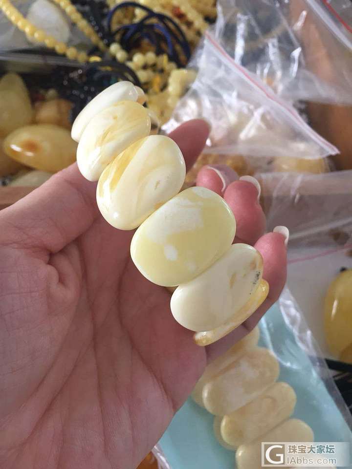 白蜡手排_手排琥珀蜜蜡