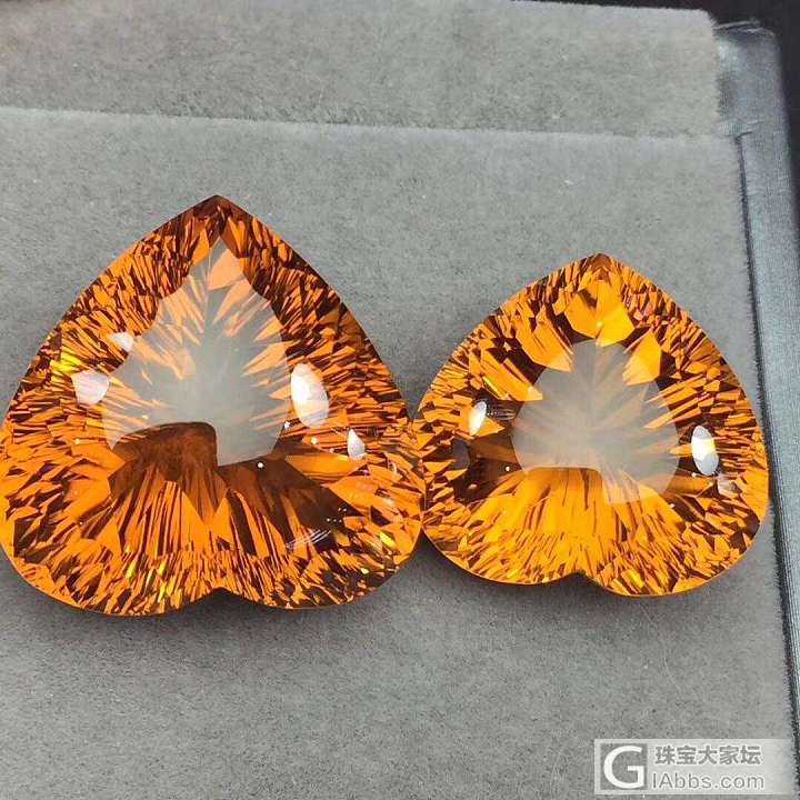 巴西黄水晶裸石套装、晶体完美、水头十足，切工精湛、失火的节奏🔥🔥吊坠规格：25/..._黄水晶刻面宝石