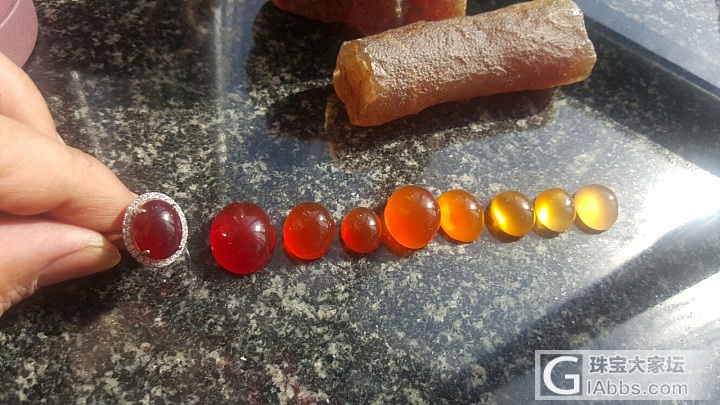 很多西周老玛瑙是现在的北红玛瑙做的！_玛瑙