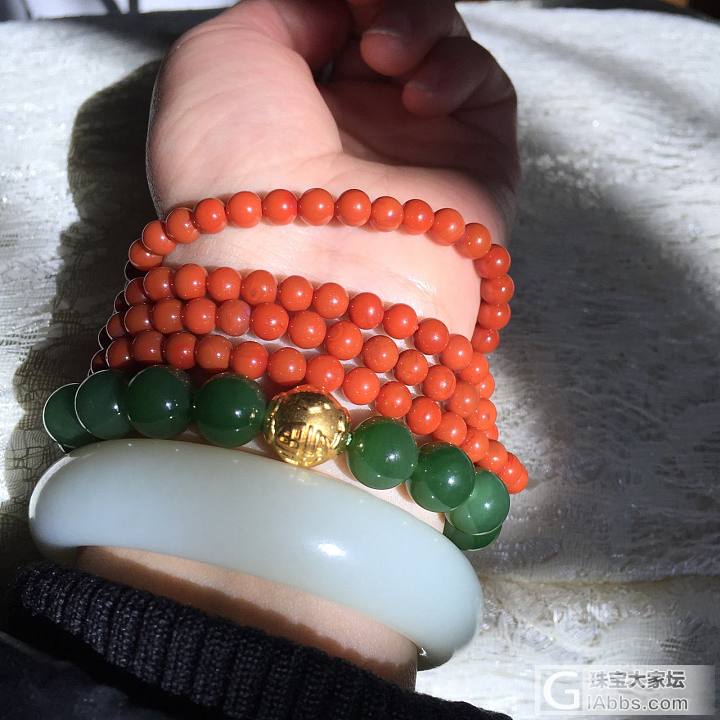 心爱的白胖加红绿_搭配手镯和田玉