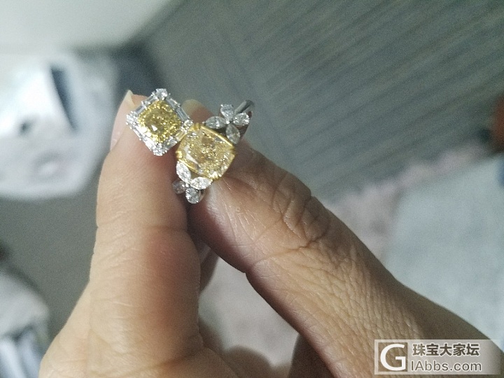 请教大家黄钻颜色的问题_彩钻