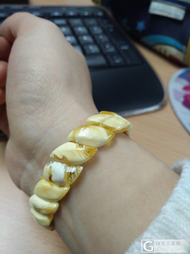 一见钟情的一串手排_手排琥珀蜜蜡
