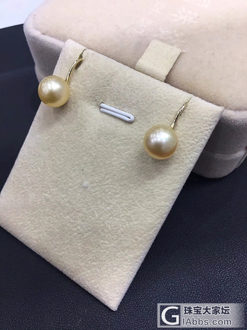 S925纯银镀金耳环，高跟鞋👠款，正圆微瑕疵海珠，南洋金珠耳钉_珍珠