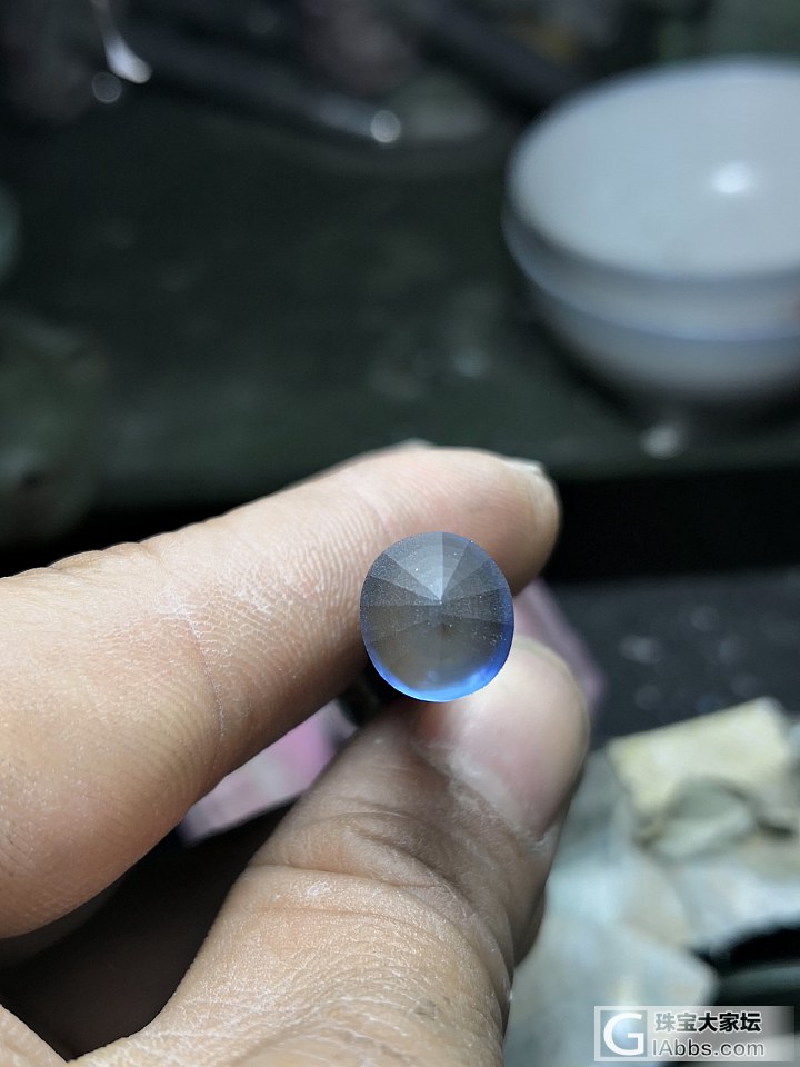想知道国内蓝宝石如何切割的进来看看…_打磨蓝宝石