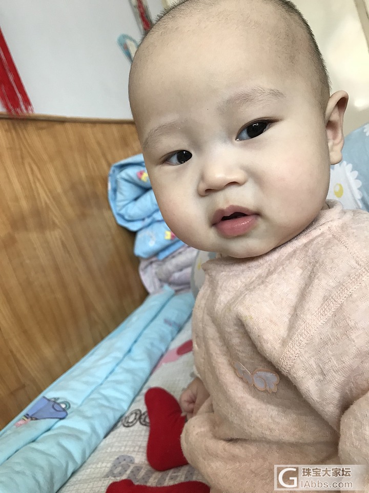 臭小子睡个觉好费劲_婴儿闲聊