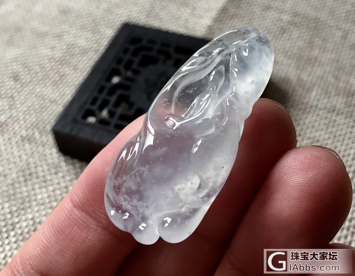 高冰无相观音，飘雪花棉，是不是很有意境？_挂件翡翠