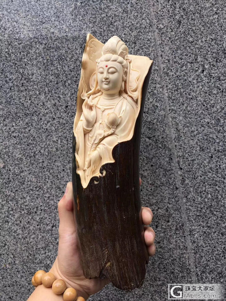 月下笛猛犸牙雕  持莲观音_猛犸象牙牙骨角