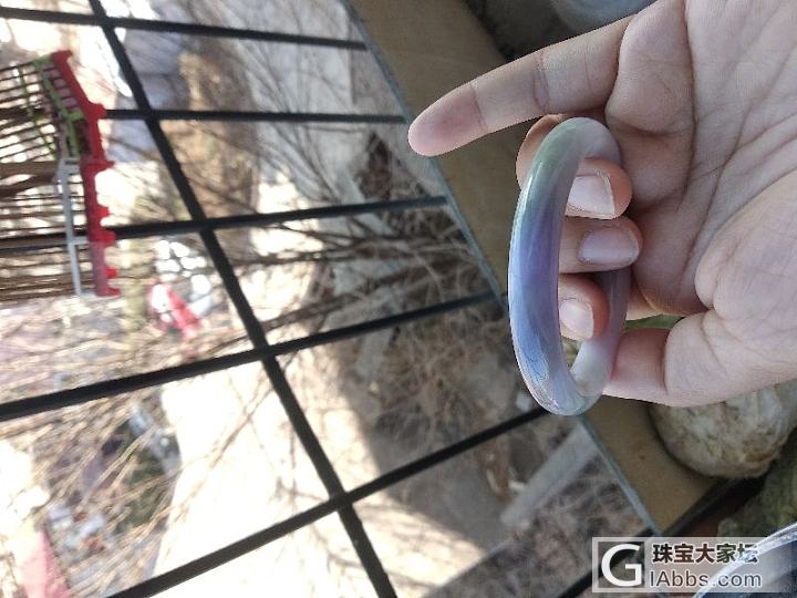薰衣草紫罗兰手镯，圈口53，无纹无裂，只有一点儿杂志，最低一万，不议价，不包邮_手镯翡翠