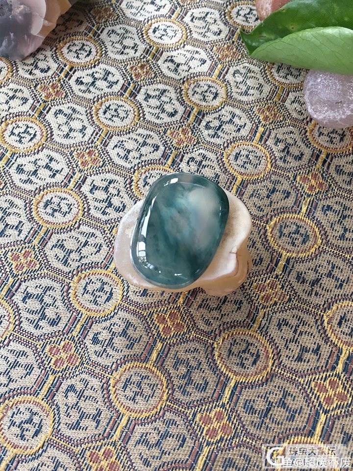 买了一个蓝水飘花福贝_戒面翡翠