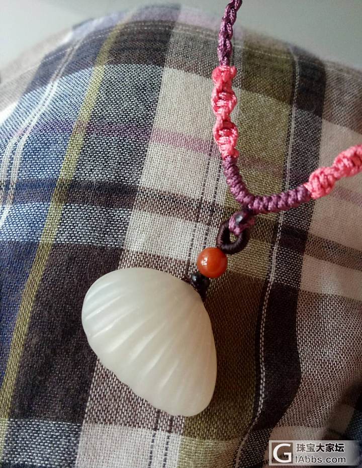 晒晒和田玉小物件_挂件珠串和田玉