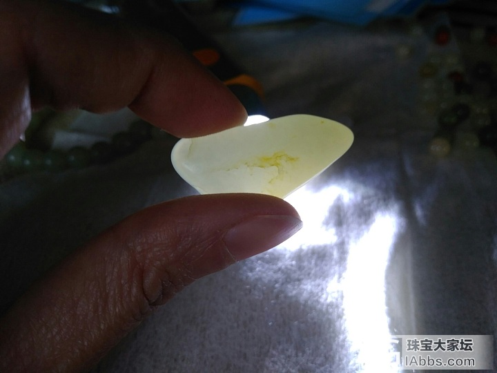 出两个萌版宝宝锁_挂件和田玉