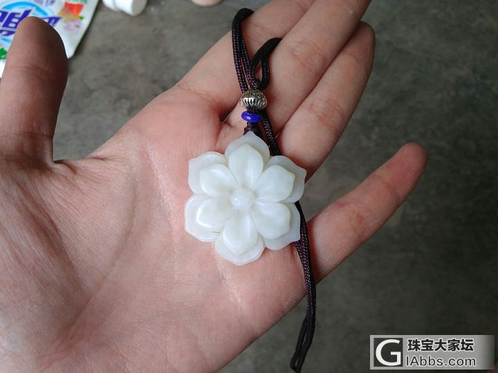 出两个萌版宝宝锁_挂件和田玉