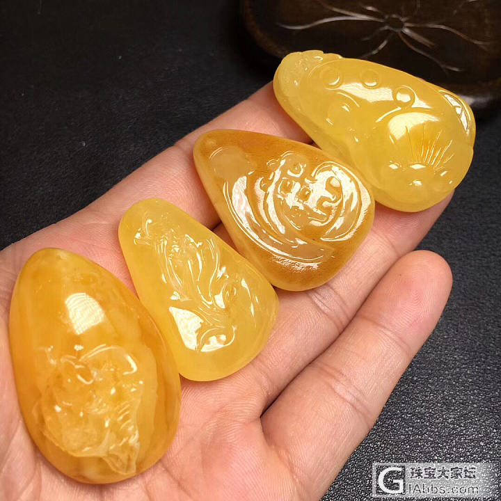 蜜蜡 满蜜鸡油黄 特价一手出四个_挂件蜜蜡