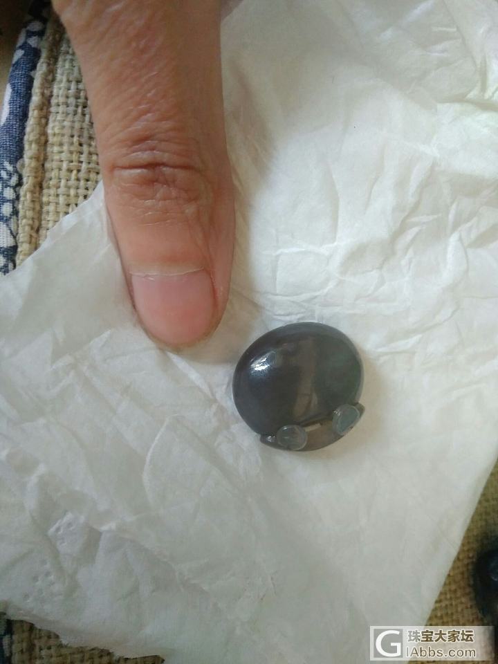 出两个萌版宝宝锁_挂件和田玉