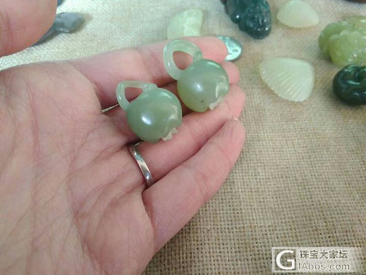 出两个萌版宝宝锁_挂件和田玉