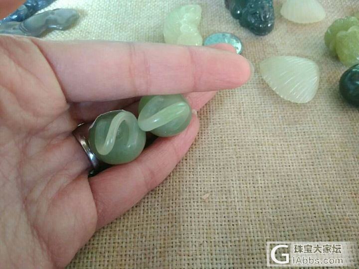 出两个萌版宝宝锁_挂件和田玉