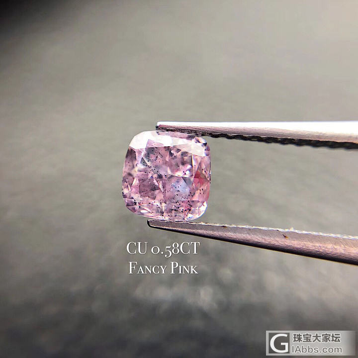 *GIA粉钻*        
参数：GIA 0.58ct Fancy pink..._彩钻