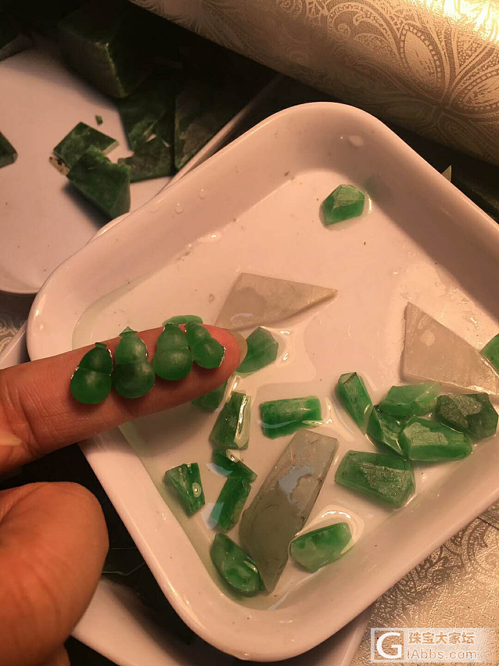 翡翠毛料福豆_半成品翡翠