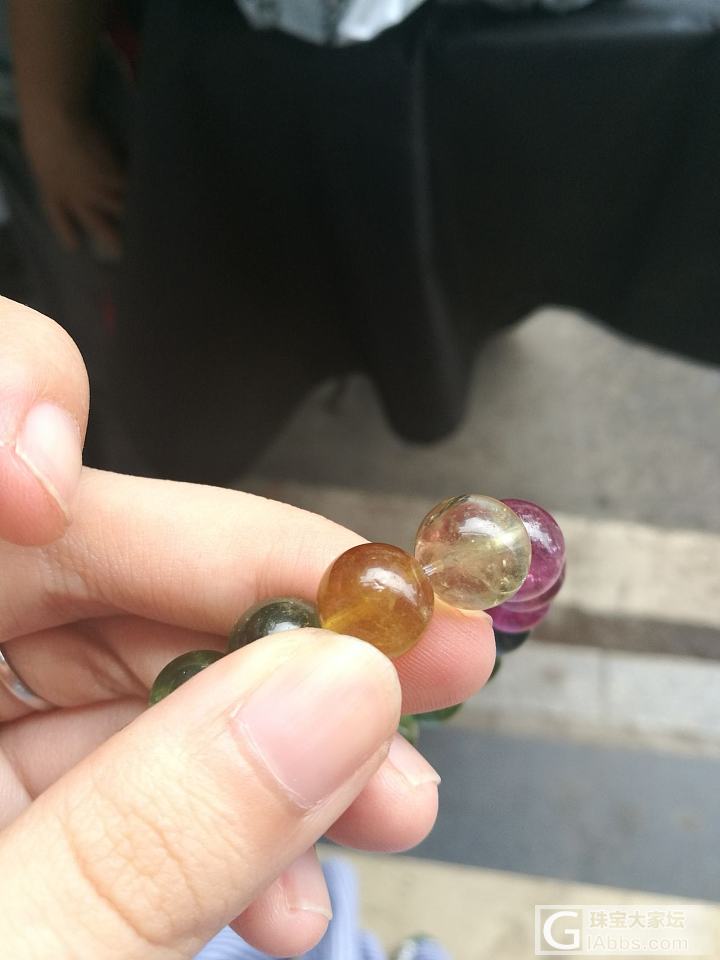 来曝光一个屠龙刀说买断，又要挑刺退货，然后寄回后磕了珠子不认的坛友_交易趣闻