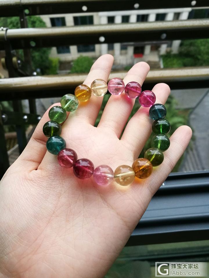 来曝光一个屠龙刀说买断，又要挑刺退货，然后寄回后磕了珠子不认的坛友_交易趣闻