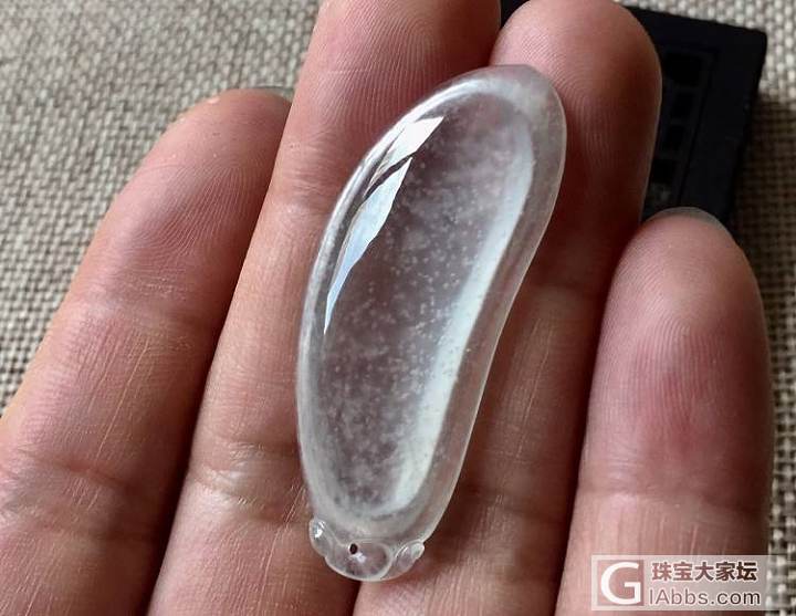 高冰飘雪花棉翡翠福瓜，这样的好看吗大家觉得？_花件翡翠