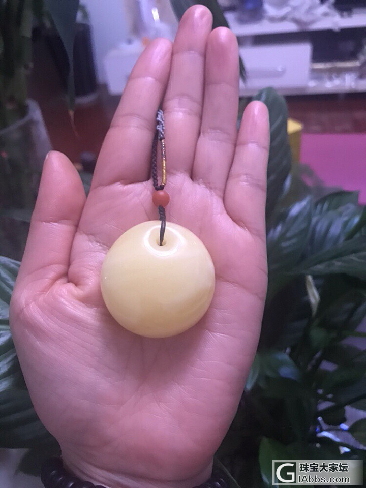 俄料全新公主扣，重17克，150o亏出。_挂件蜜蜡