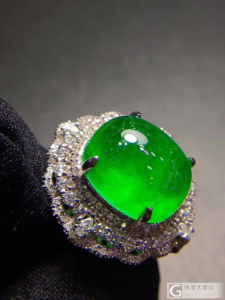 【永恒的爱16号】18k金天然南非钻石镶嵌哥伦比亚祖母绿戒指 8.31ct_祖母绿戒指