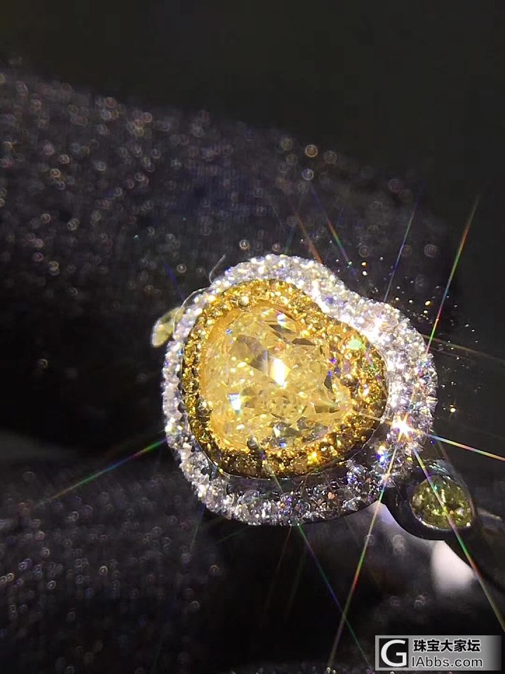 【闪耀2号】1克拉黄钻石戒指 18k金钻石镶嵌 主钻1.005ct_彩钻戒指