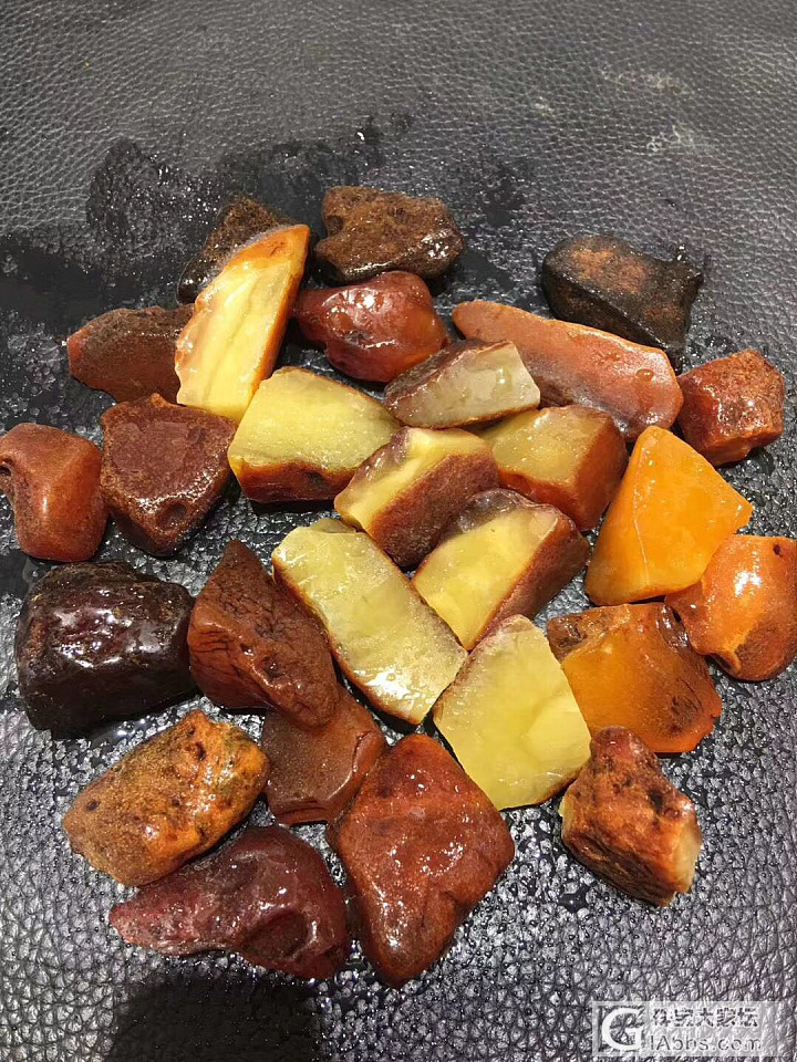 5-10规格一组，颜色鸡蛋黄，克价6.5¥，216.6g，总价1407¥🉐️_原石蜜蜡